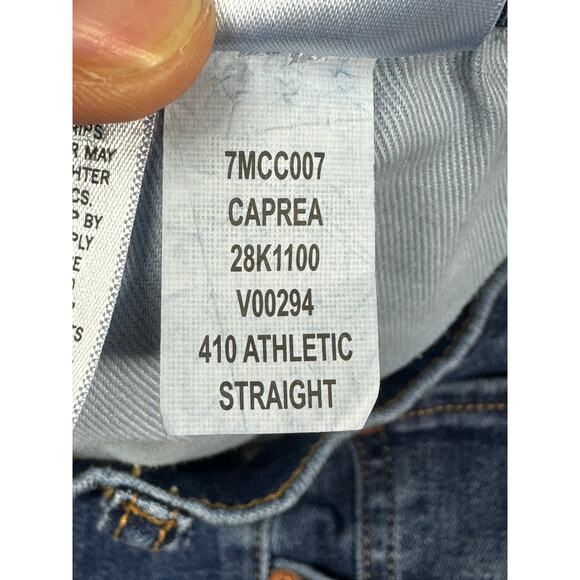 Lucky Brand Men's 410 Athletic Straight Blue Denim Jeans - Size 36x32 (36x31) - Picture 8 of 8